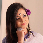 নিমগ্ন দুপুর